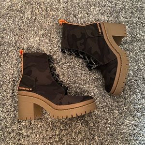 Steve Madden camo heeled boot